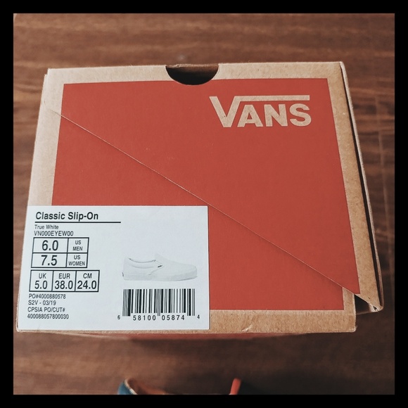 VANS CLASSIC SLIP ON CUSTOM BLACK RED 7.5 NWT NIB - Picture 3 of 7